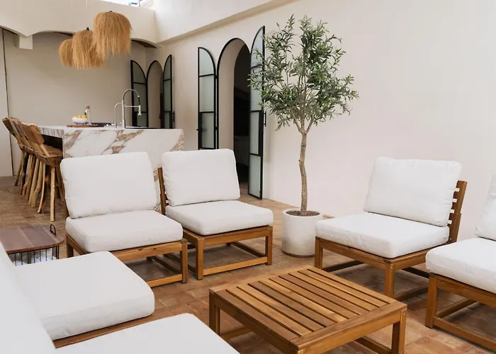 Lujosa Casa Con Piscina En El Corazon De Oaxaca